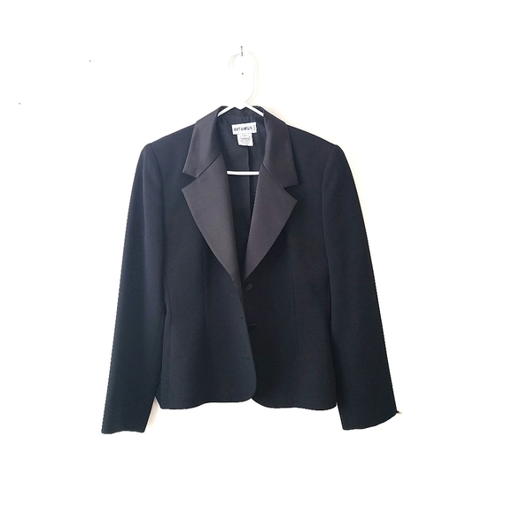 HOLT RENFREW Black Blazer size 8 - Picture 1 of 3
